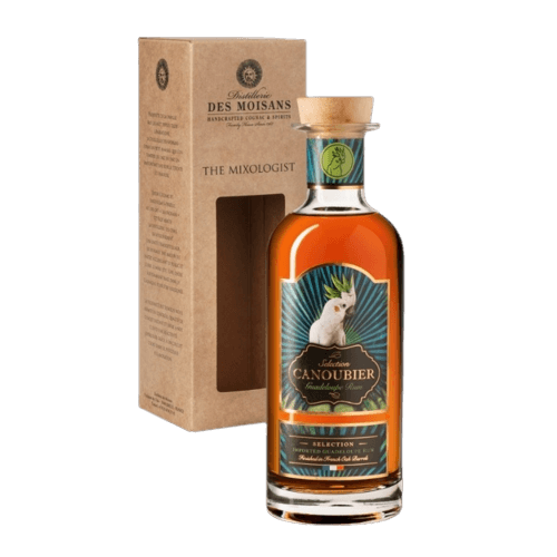 canoubier-rhum-de-guadeloupe-brun-removebg-preview.png