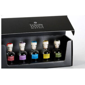 kit_de_degustacao_vinagre_balsamico_di_modena_igp_cuvee_8_12_16_20_2718_2_7faa7ea5d650fcfca96ac6d535b0397d.jpg